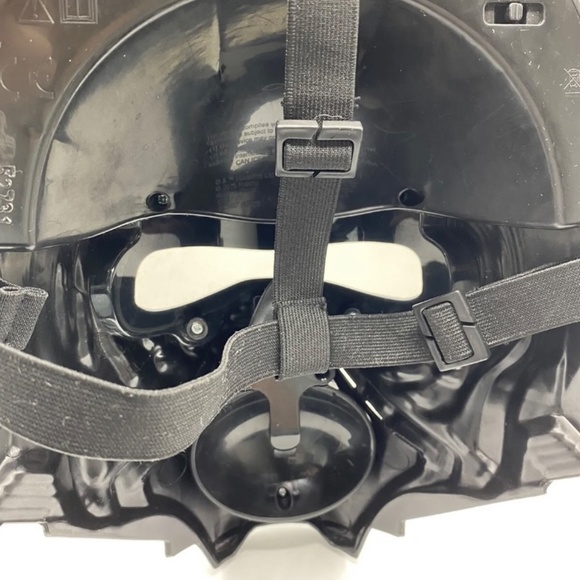 Star Wars Black Series Voice Changer Helmet Kylo Ren Toy Hasbro Takara Tomy - Picture 8 of 10